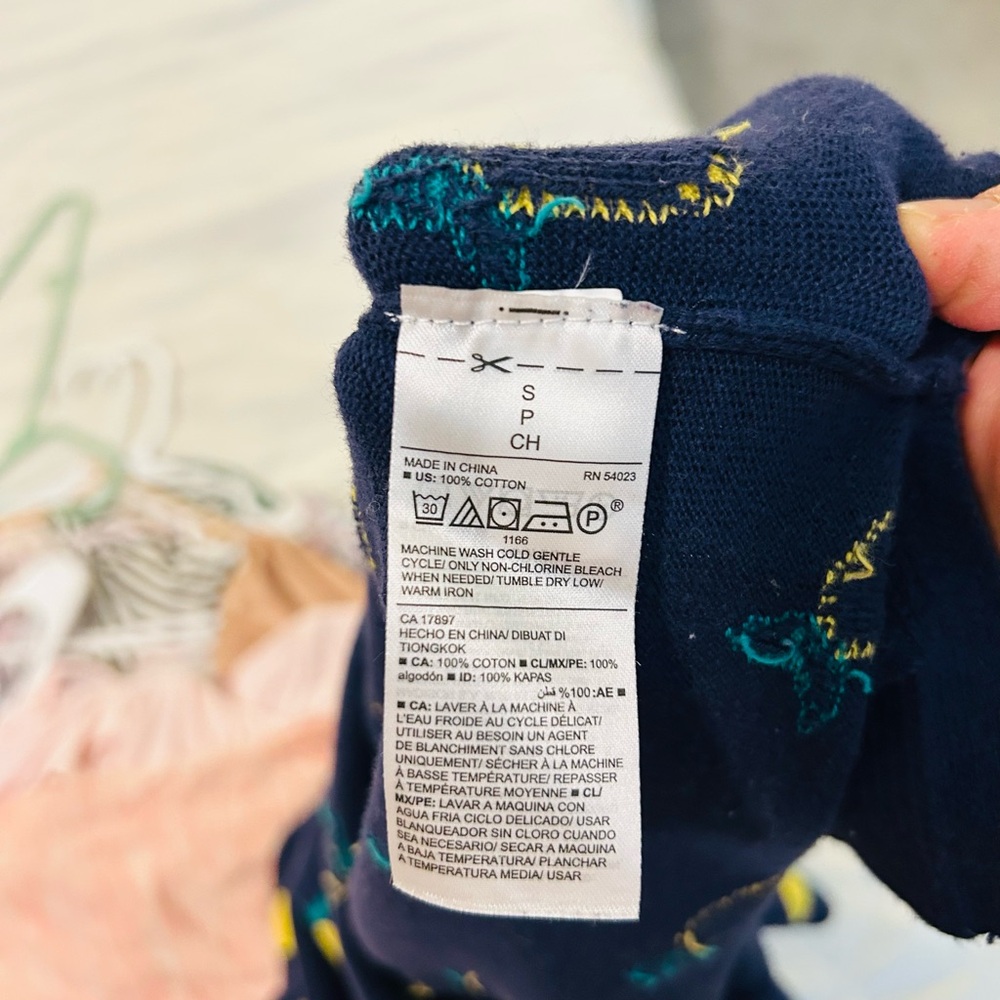 Old Navy Blue Sweater with Yellow Lemon Design - Picture 5 of 5